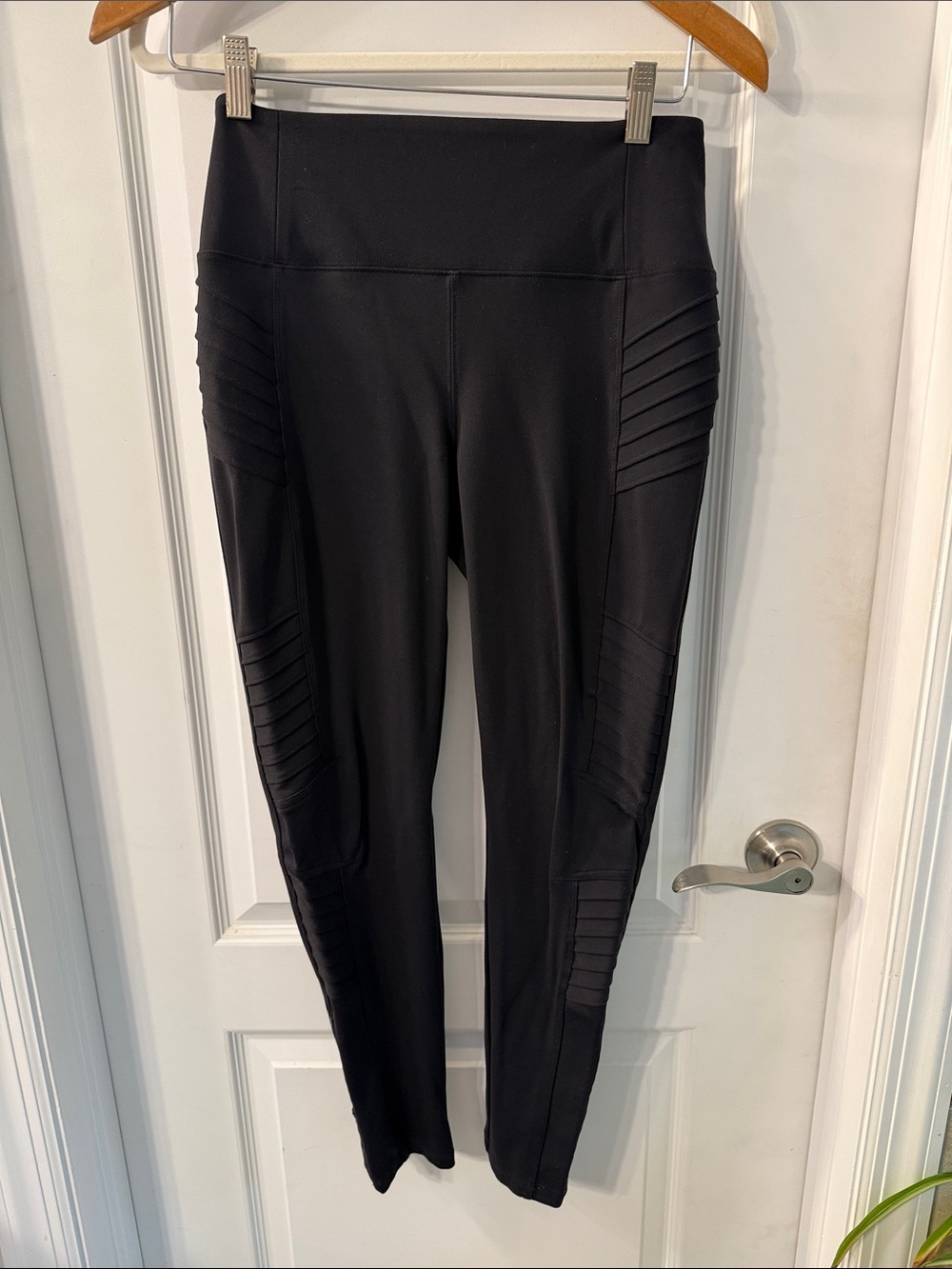 Athleta Black High-Rise Paneled Leggings